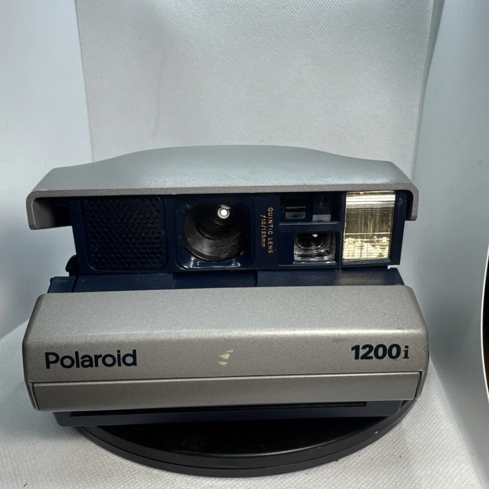 Polaroid Spectra Image 1200i Instant Film Camera W/‎ Strap No Film Works